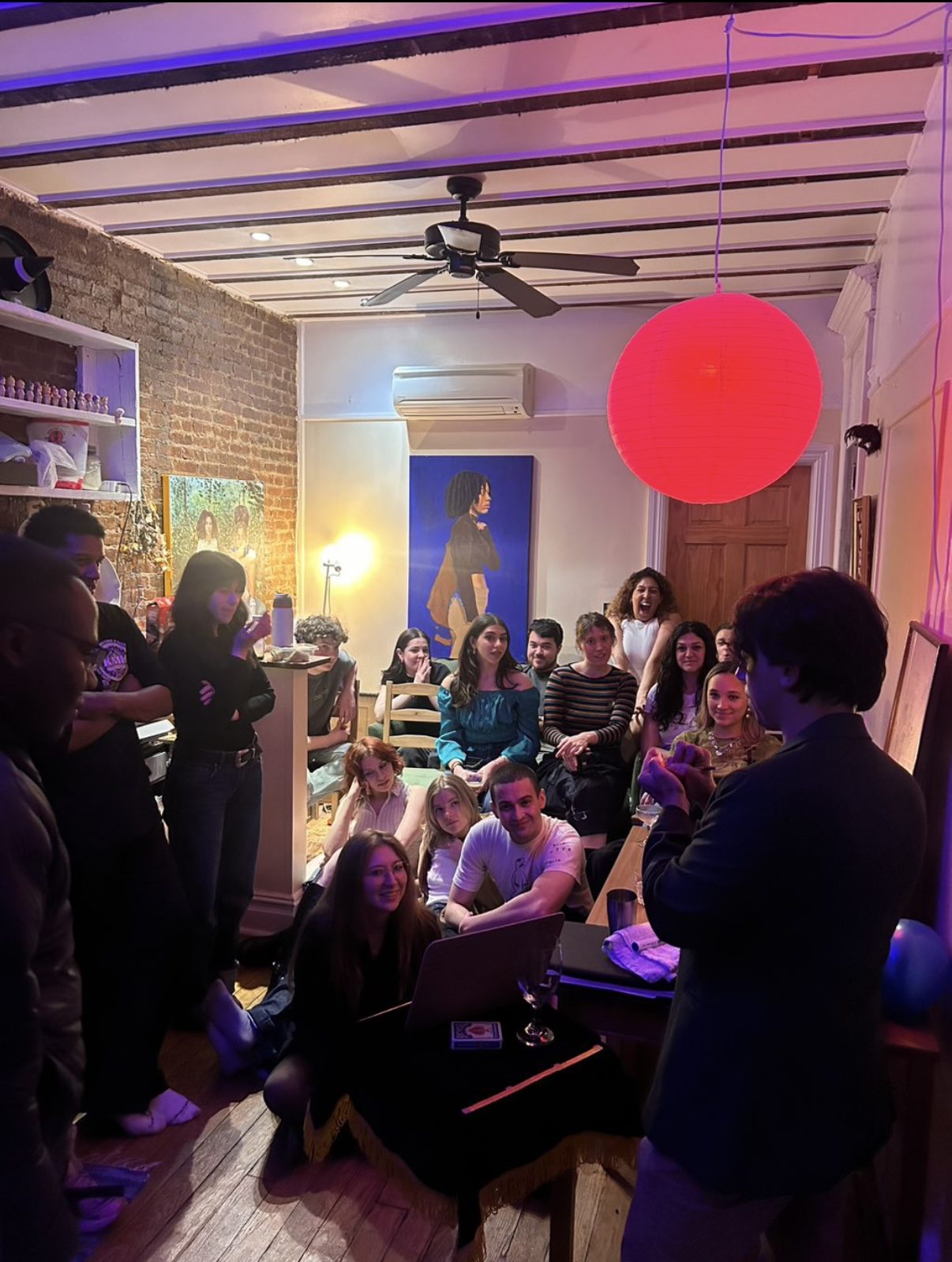 Ethan Smith performing magic — photo 14