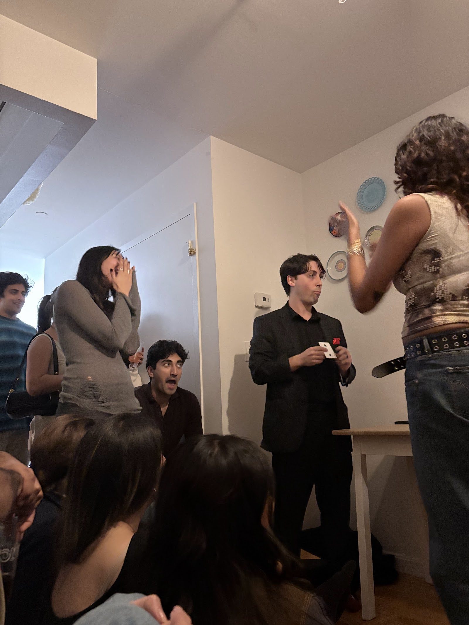 Ethan Smith performing magic — photo 29